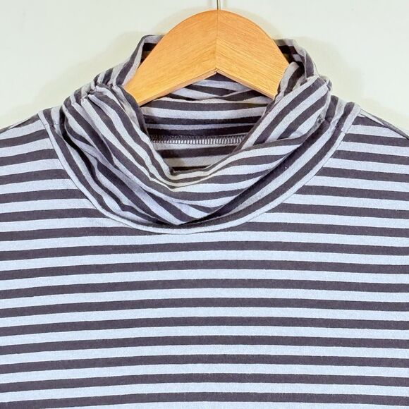 Royal Robbins Two Tone Grey Stripe Pullover Turtleneck Shirt Top Women's Medium - Picture 2 of 6